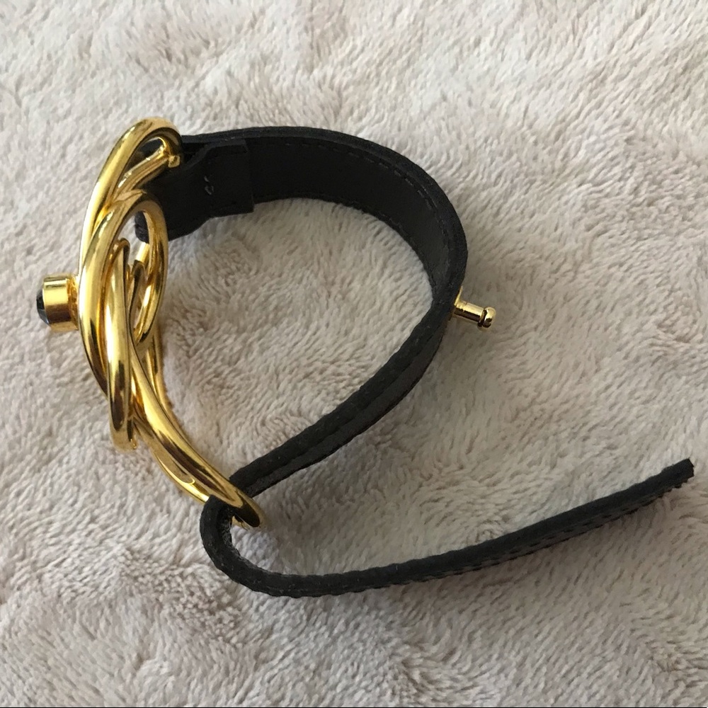 Bracelets - Picture 5 of 7